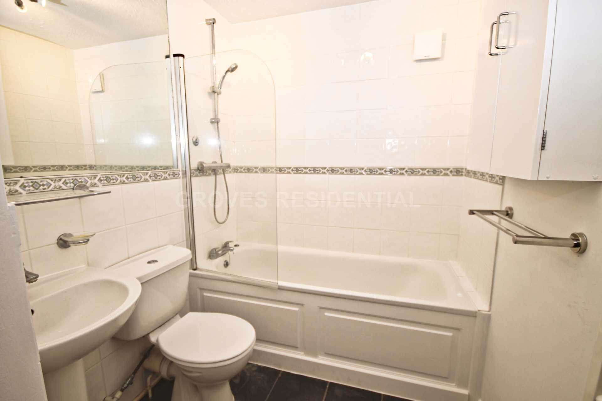 Additional Property Image 2 bedroom Flat to rent in New Malden 7