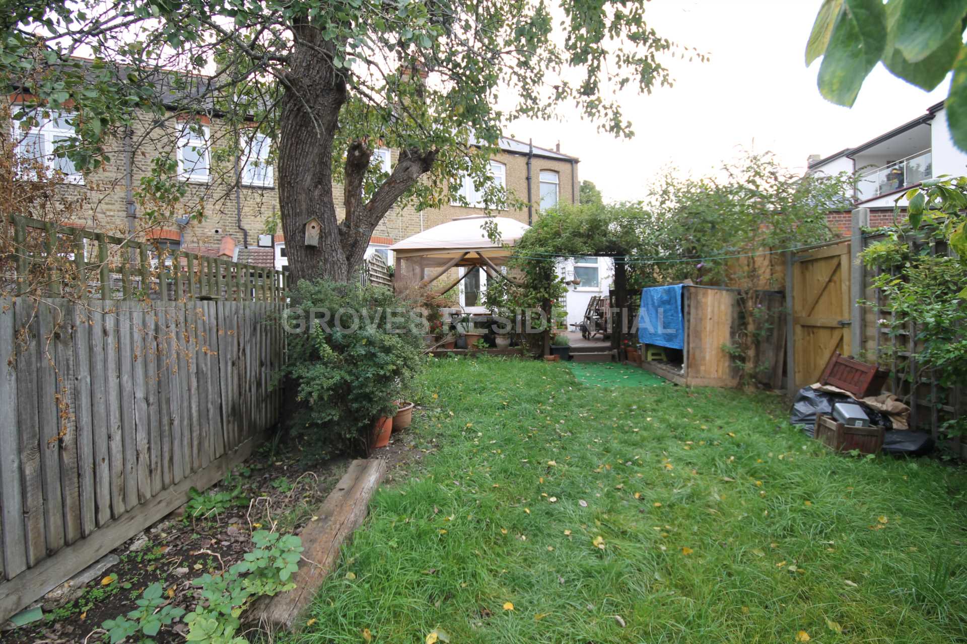 Additional Property Image 2 bedroom Flat for sale in New Malden 4