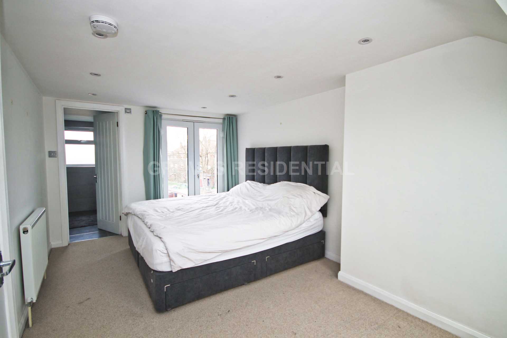 Additional Property Image 3 bedroom Terraced to rent in New Malden 7