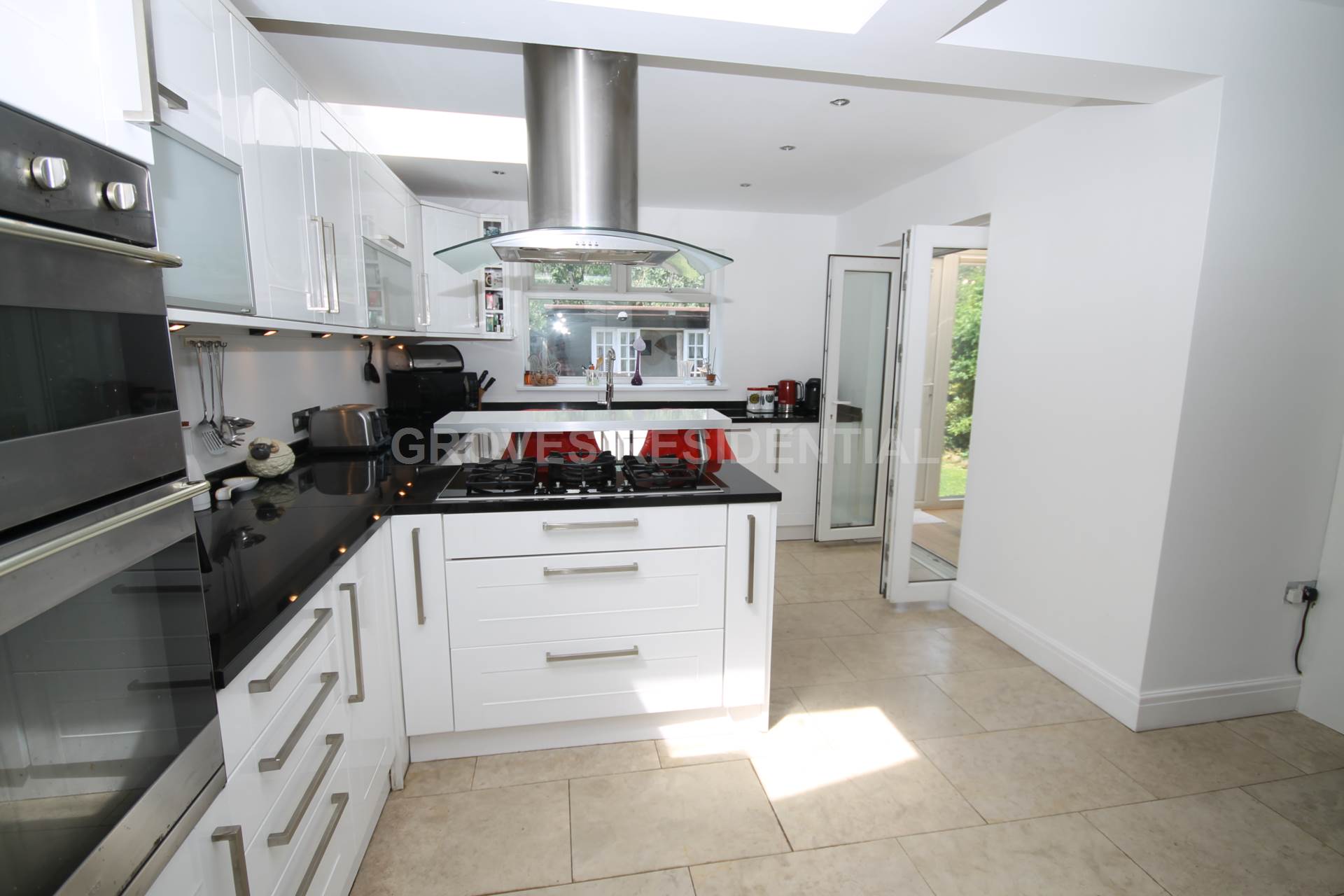 Additional Property Image 4 bedroom Semi Detached for sale in New Malden 2