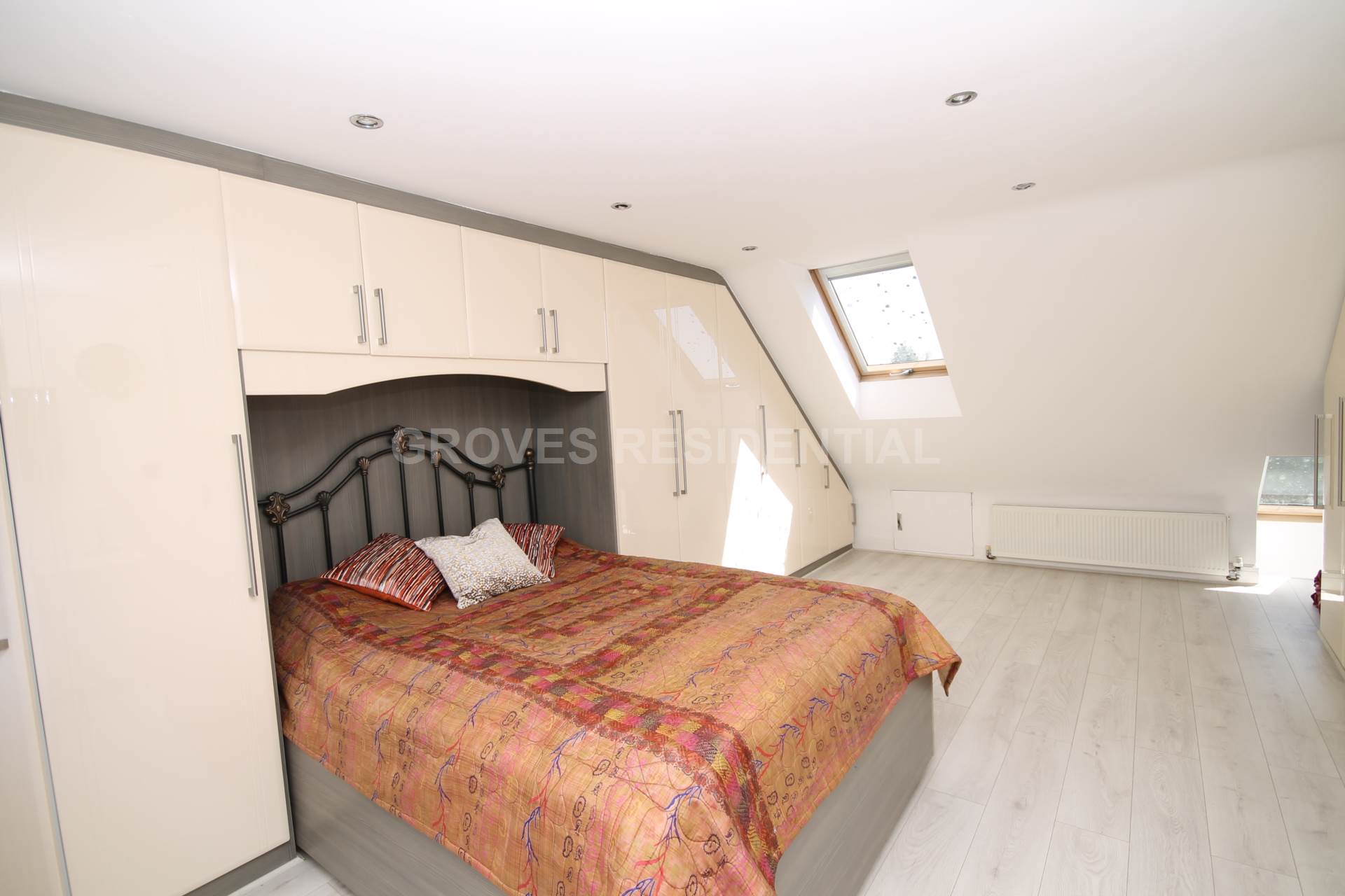 Additional Property Image 4 bedroom Semi Detached for sale in New Malden 13