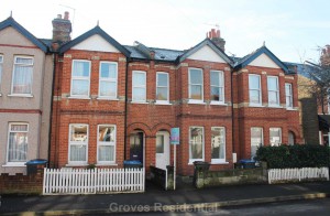 2 bedroom Terraced for sale in New Malden