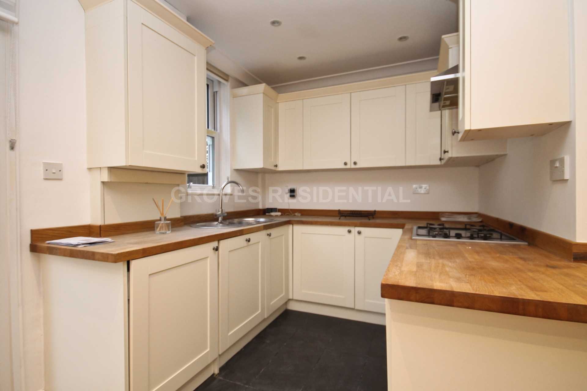 Additional Property Image 4 bedroom Terraced for sale in New Malden 4
