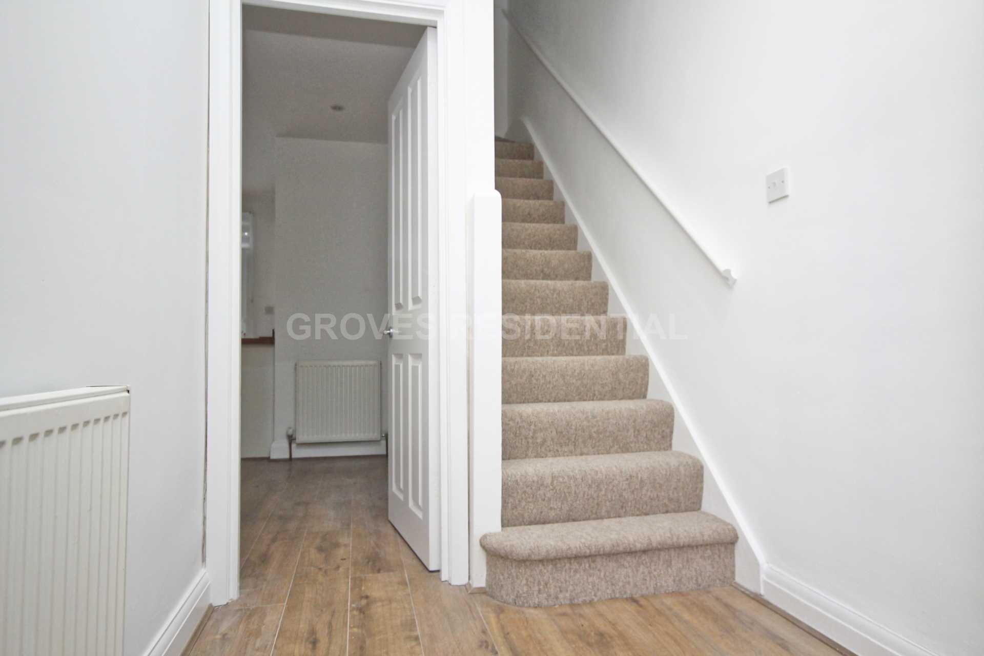 Additional Property Image 4 bedroom Terraced for sale in New Malden 5