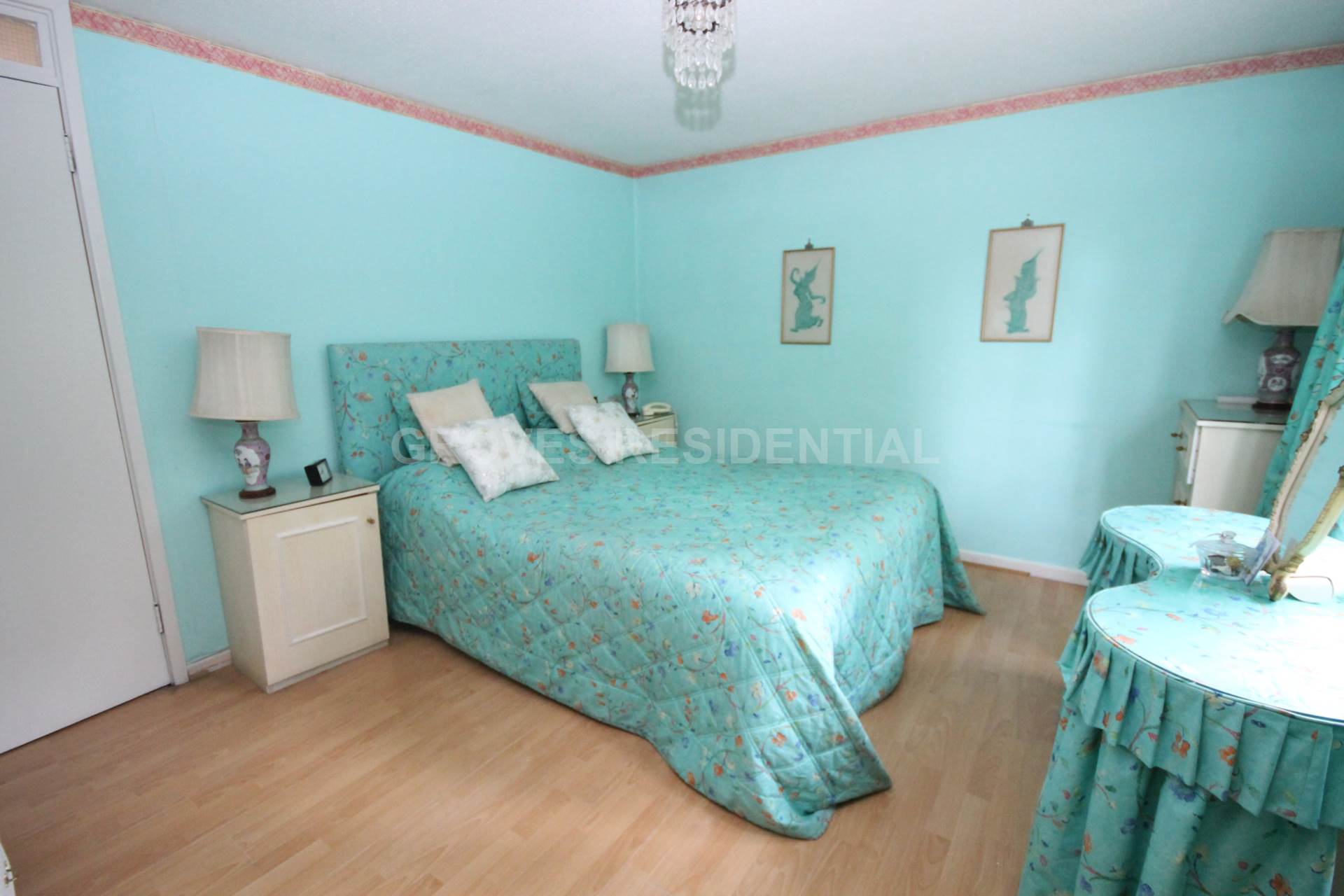 Additional Property Image 5 bedroom Detached for sale in Kingston Upon Thames 12