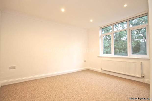 Additional Property Image 4 bedroom Terraced for sale in New Malden 5