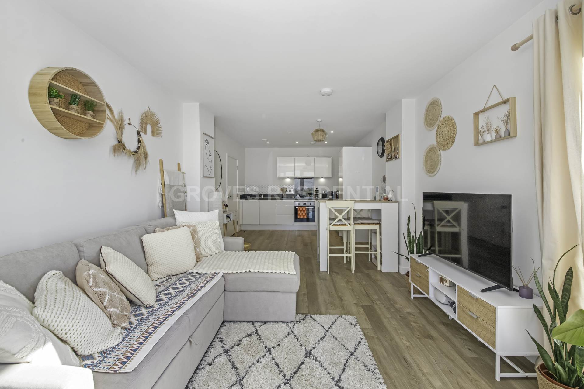 Additional Property Image 1 bedroom Flat for sale in New Malden 4