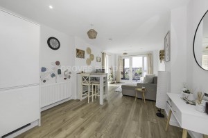1 bedroom Flat for sale in New Malden