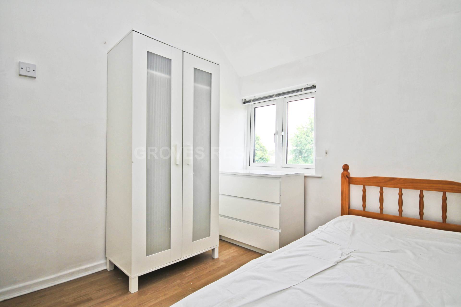Additional Property Image 3 bedroom End of Terrace to rent in Kingston Upon Thames 7