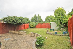 3 bedroom End of Terrace to rent in Kingston Upon Thames
