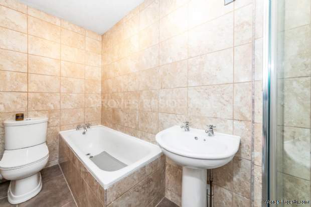 Additional Property Image 2 bedroom End of Terrace for sale in New Malden 13