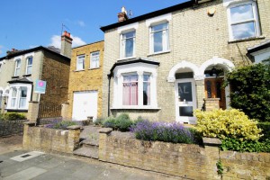 5 bedroom Semi Detached for sale in New Malden