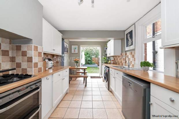 Additional Property Image 3 bedroom Terraced for sale in New Malden 6