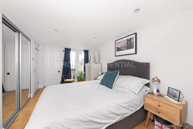 Additional Property Image 3 bedroom Terraced for sale in New Malden 8