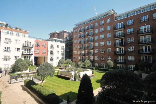 2 bedroom Flat for sale in Kingston Upon Thames
