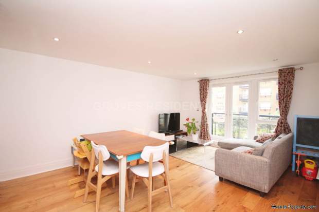 Additional Property Image 2 bedroom Flat for sale in Kingston Upon Thames 2