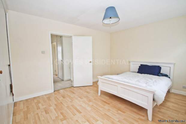 Additional Property Image 3 bedroom End of Terrace to rent in New Malden 12