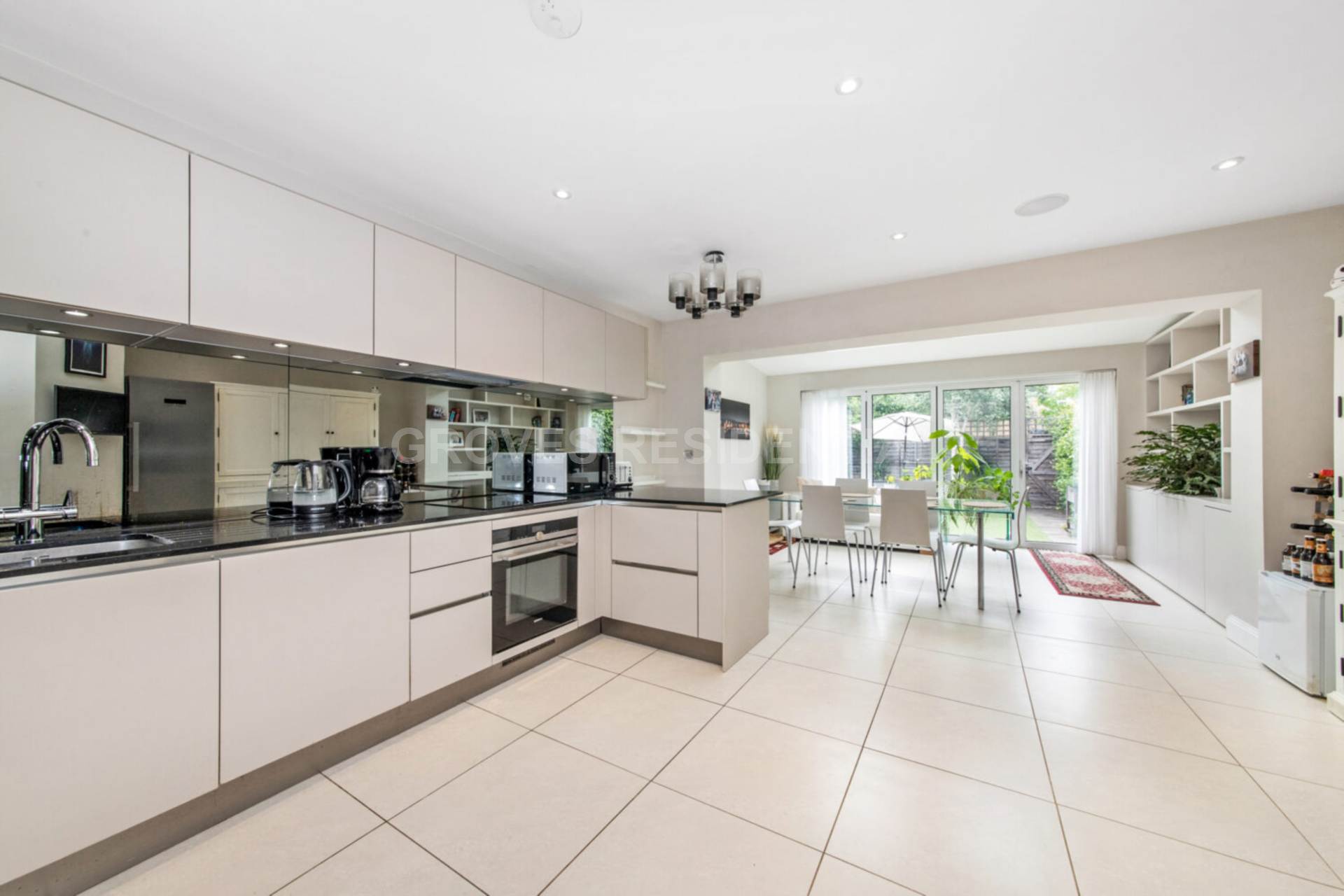 Additional Property Image 5 bedroom Detached for sale in Kingston Upon Thames 2