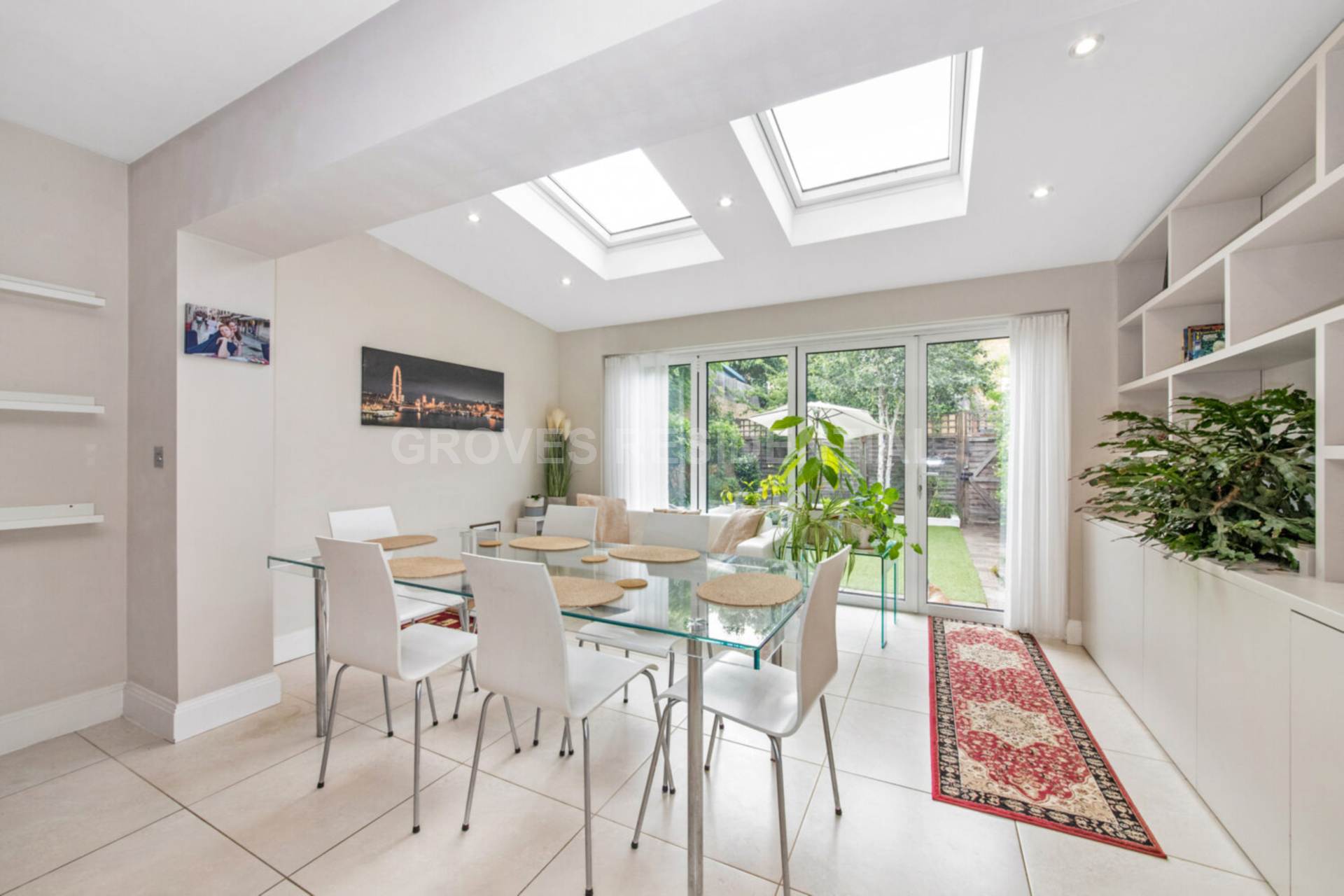 Additional Property Image 5 bedroom Detached for sale in Kingston Upon Thames 8