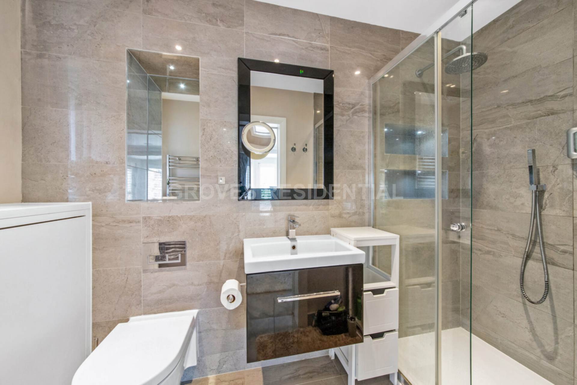Additional Property Image 5 bedroom Detached for sale in Kingston Upon Thames 11