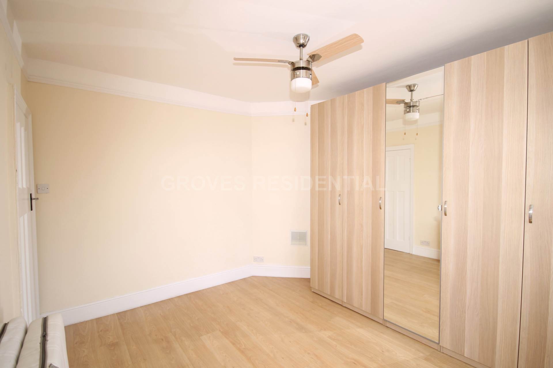 Additional Property Image 3 bedroom Terraced for sale in New Malden 10