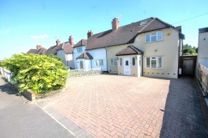 3 bedroom Semi Detached for sale in New Malden