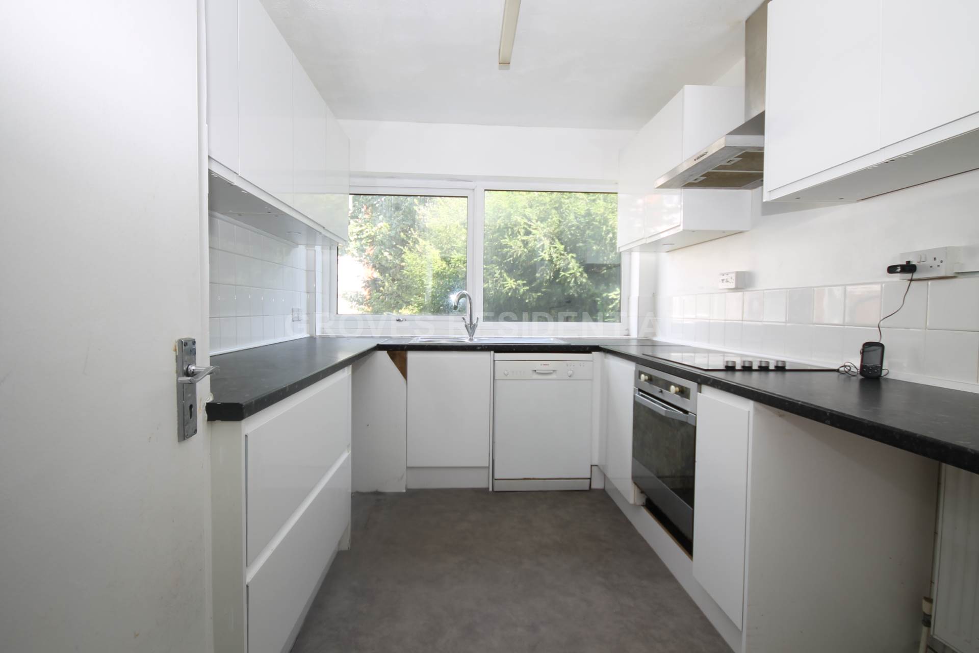 Additional Property Image 2 bedroom Flat for sale in New Malden 2