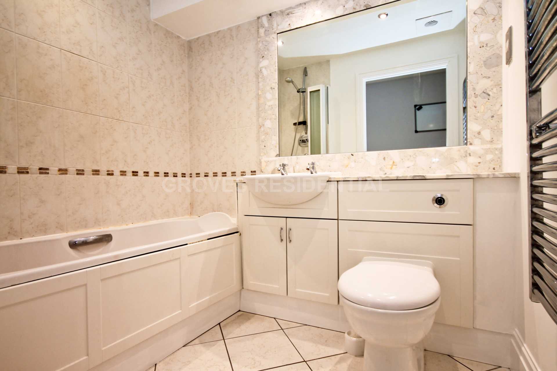 Additional Property Image 1 bedroom Flat for sale in Kingston Upon Thames 7