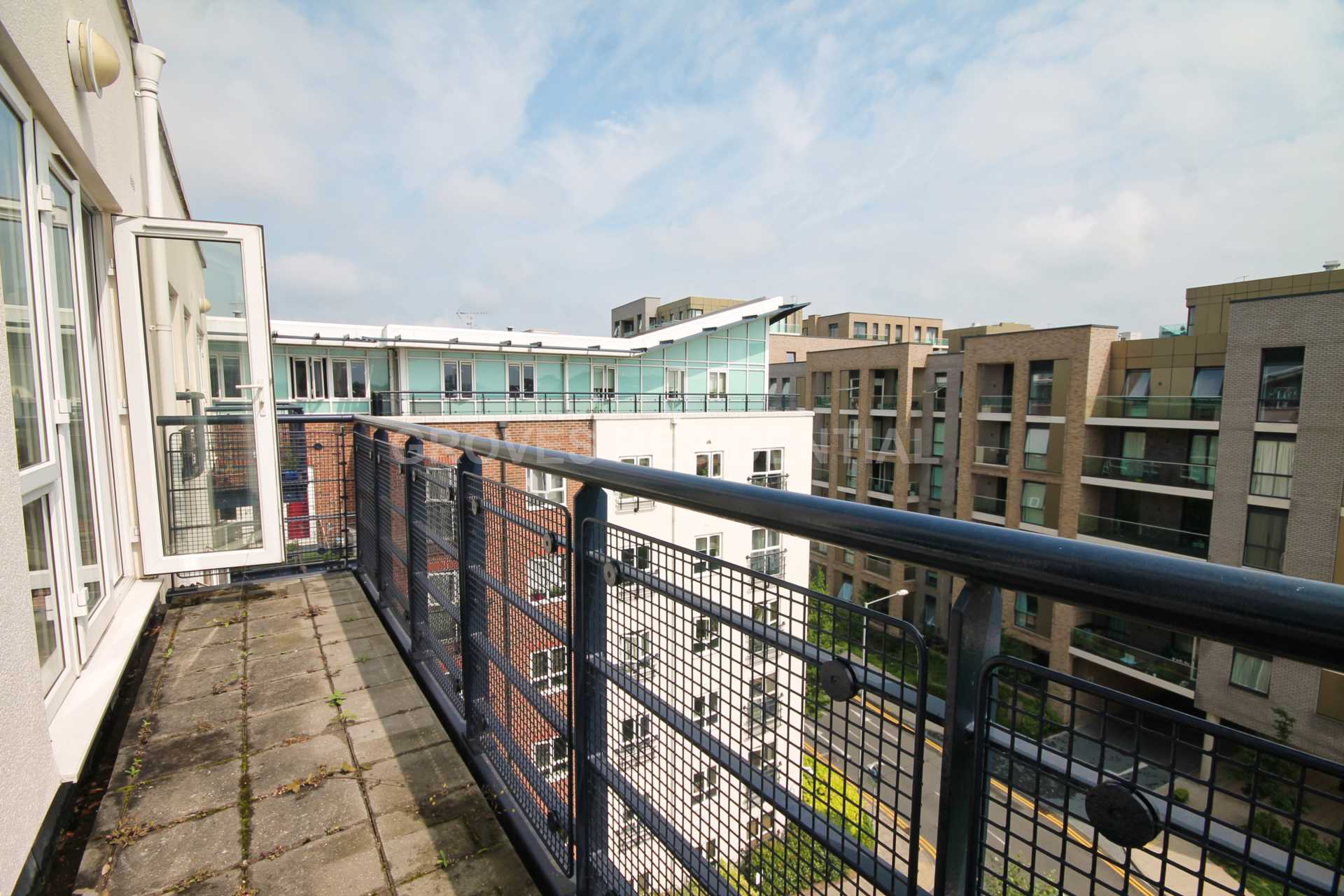 Additional Property Image 1 bedroom Flat for sale in Kingston Upon Thames 8