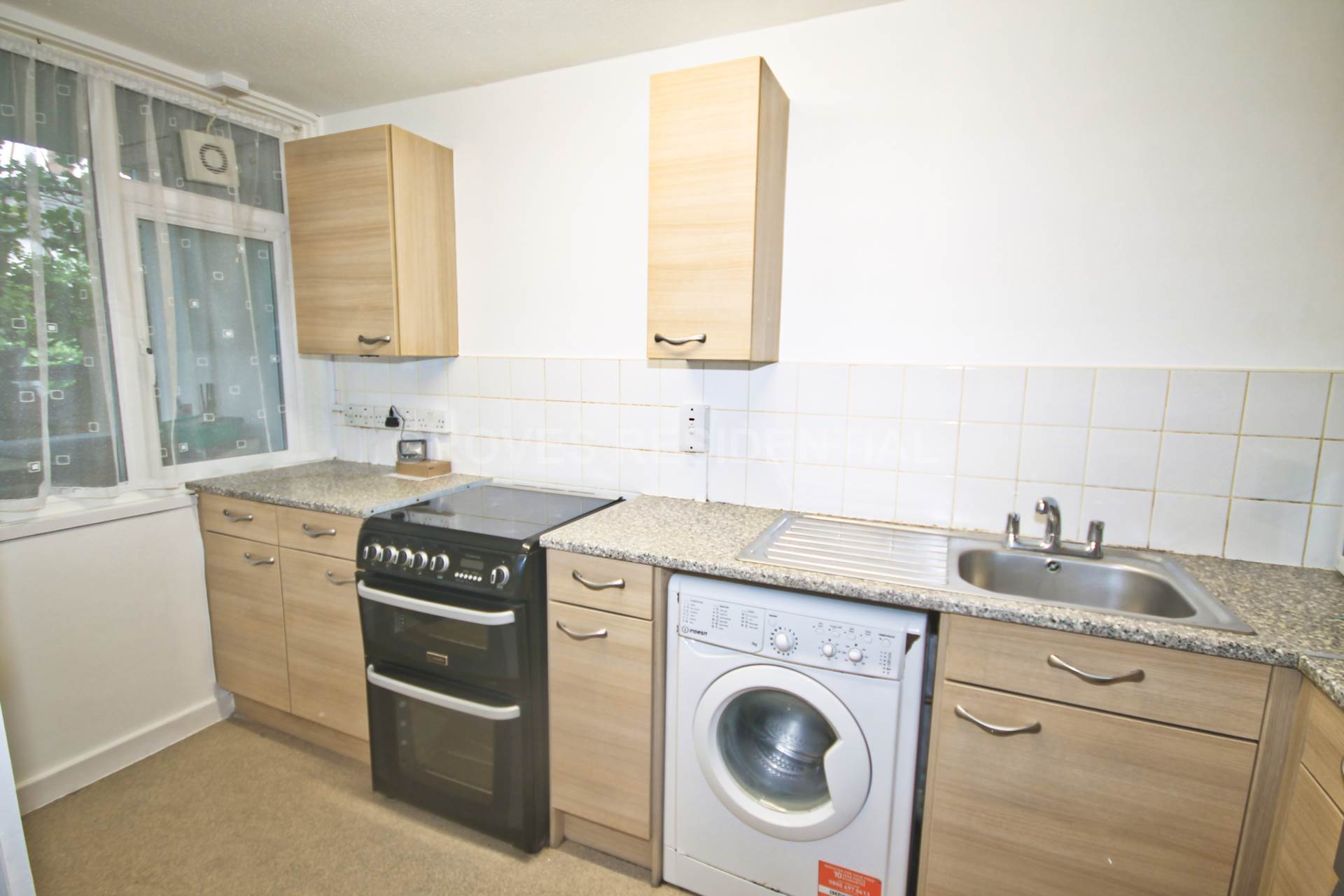 Additional Property Image 1 bedroom Maisonette to rent in Sutton 2