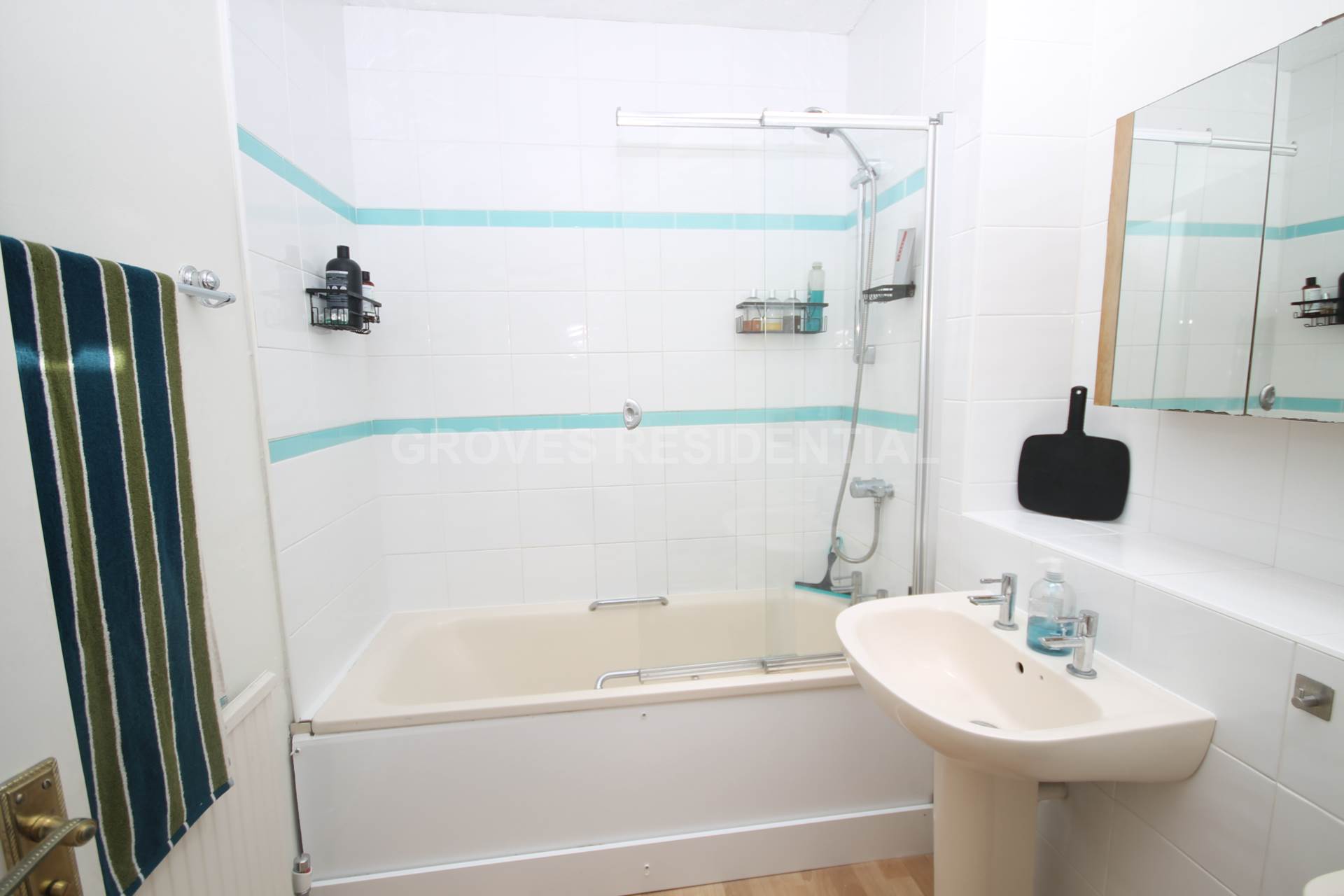 Additional Property Image 2 bedroom Flat for sale in New Malden 9