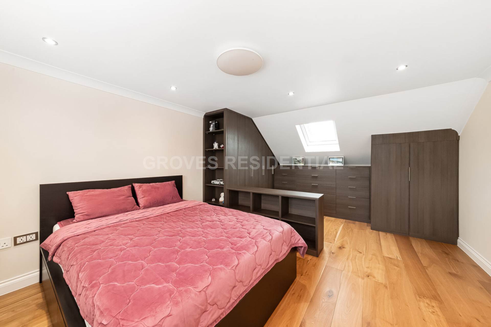 Additional Property Image 4 bedroom Semi Detached for sale in New Malden 11