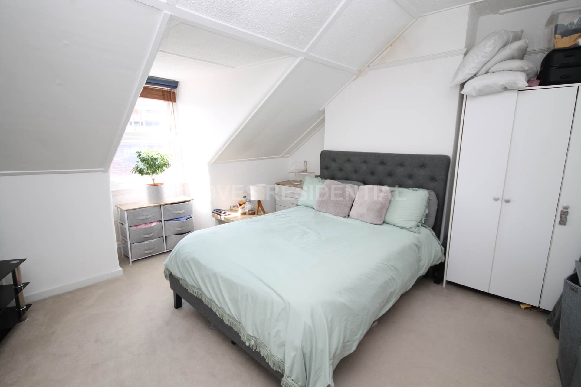 Additional Property Image 2 bedroom Flat for sale in New Malden 4
