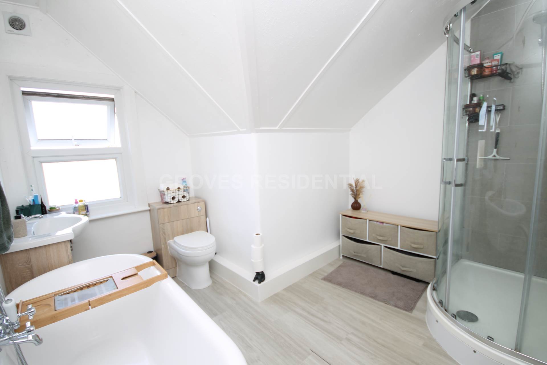 Additional Property Image 2 bedroom Flat for sale in New Malden 6