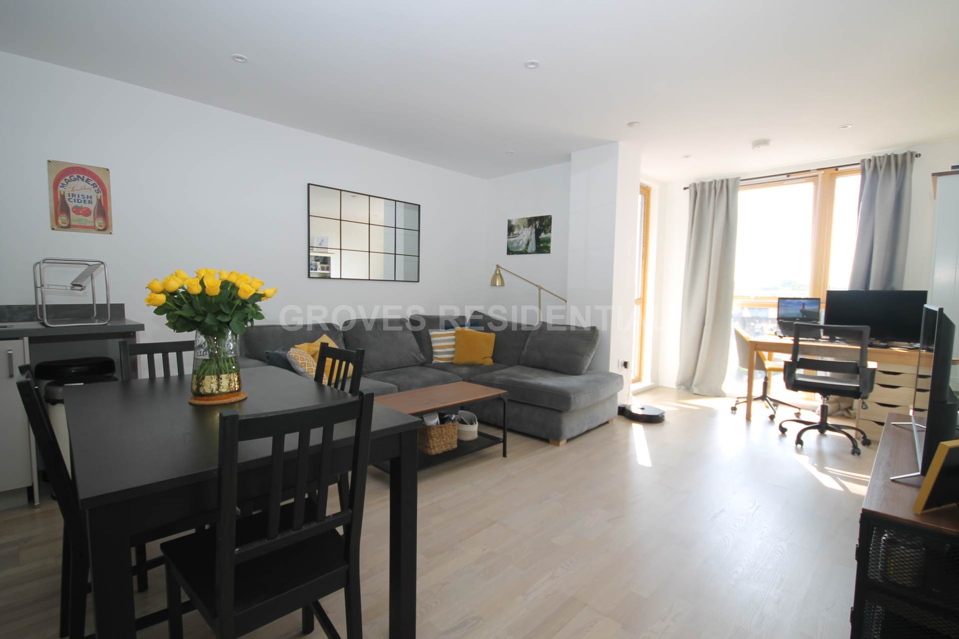 Additional Property Image 1 bedroom Flat for sale in New Malden 2