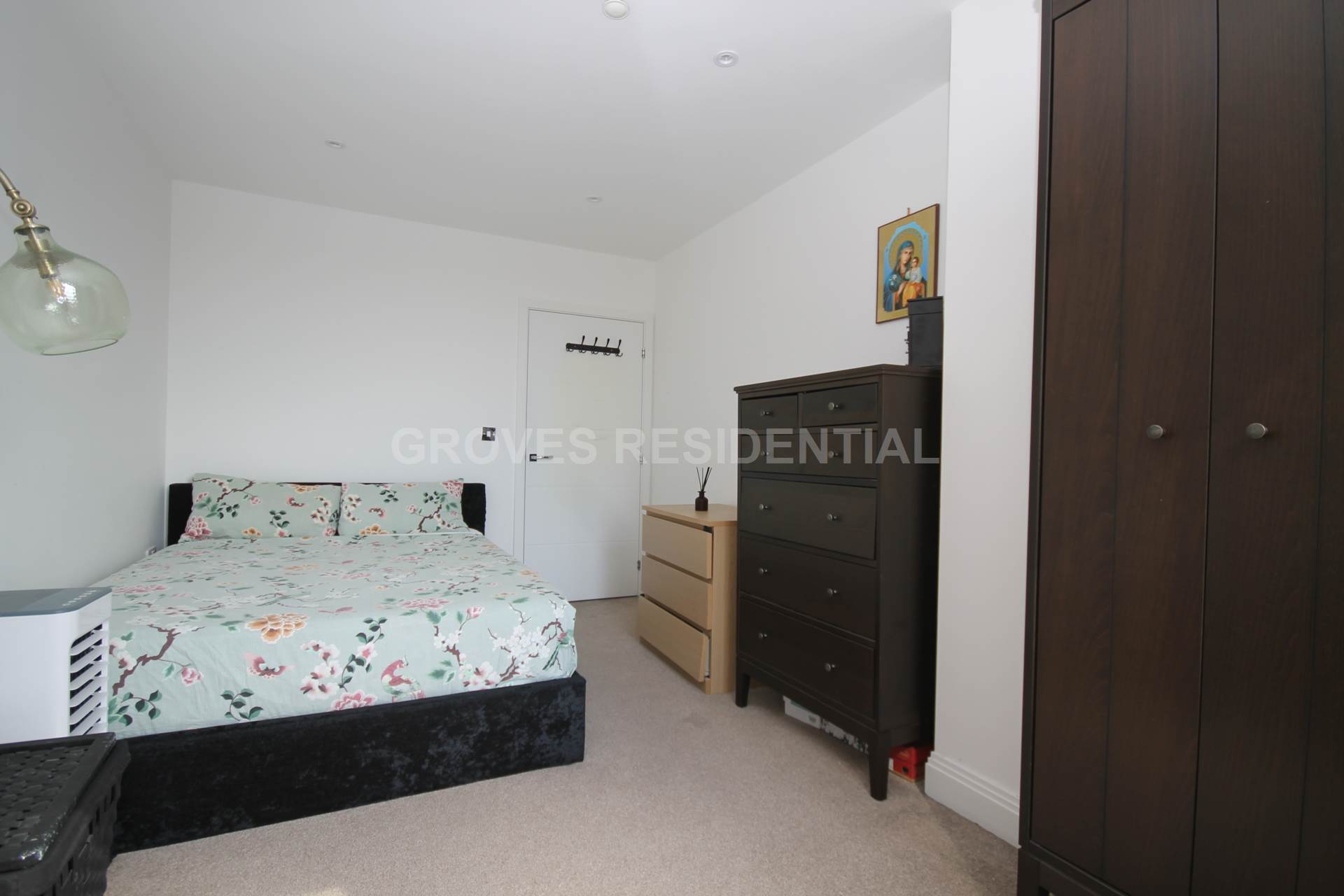 Additional Property Image 1 bedroom Flat for sale in New Malden 7