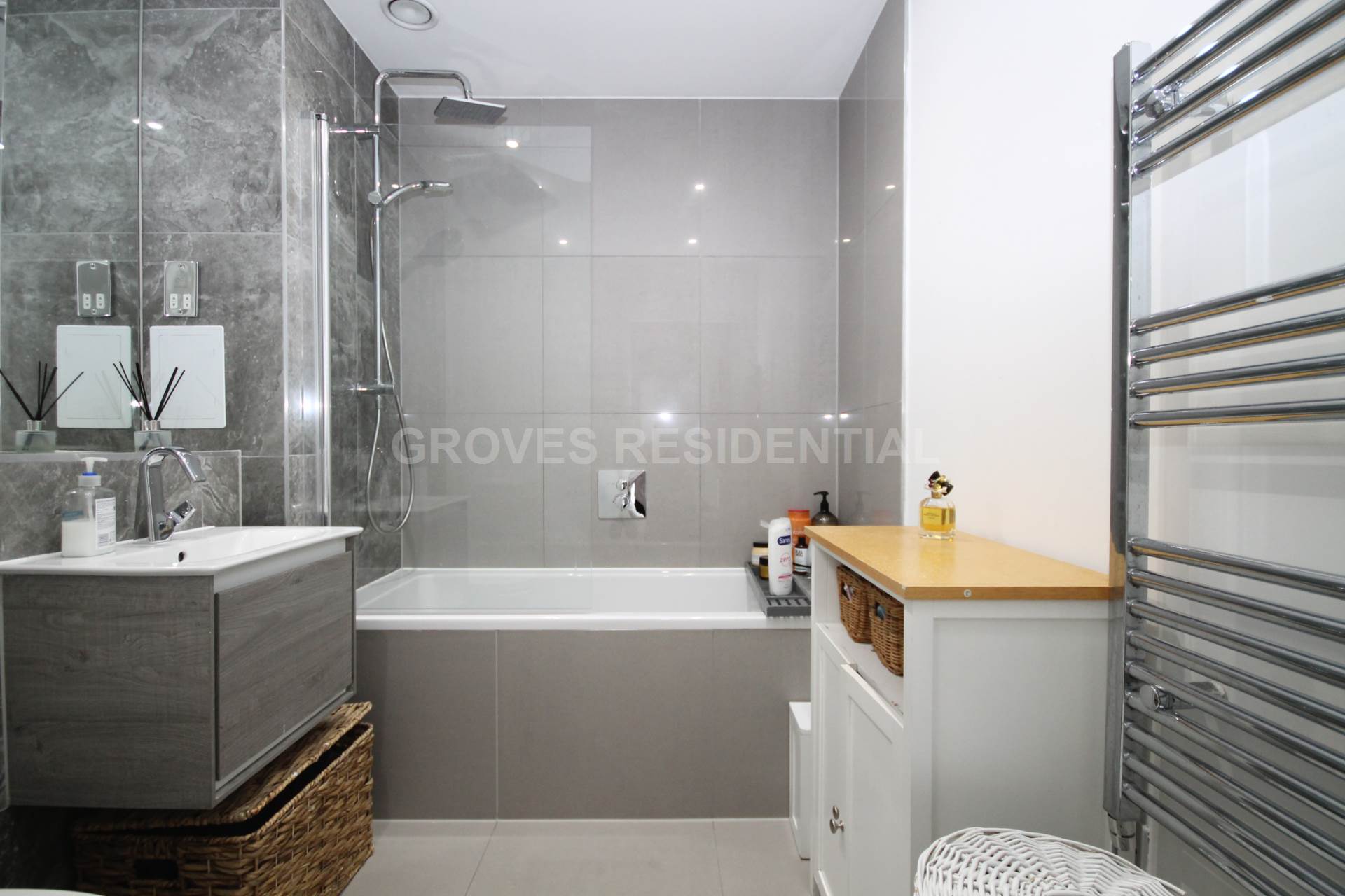 Additional Property Image 1 bedroom Flat for sale in New Malden 9