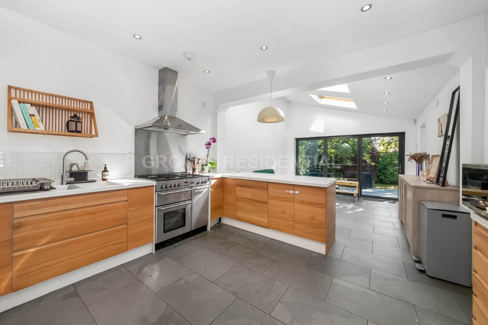 Additional Property Image 3 bedroom Semi Detached for sale in New Malden 3