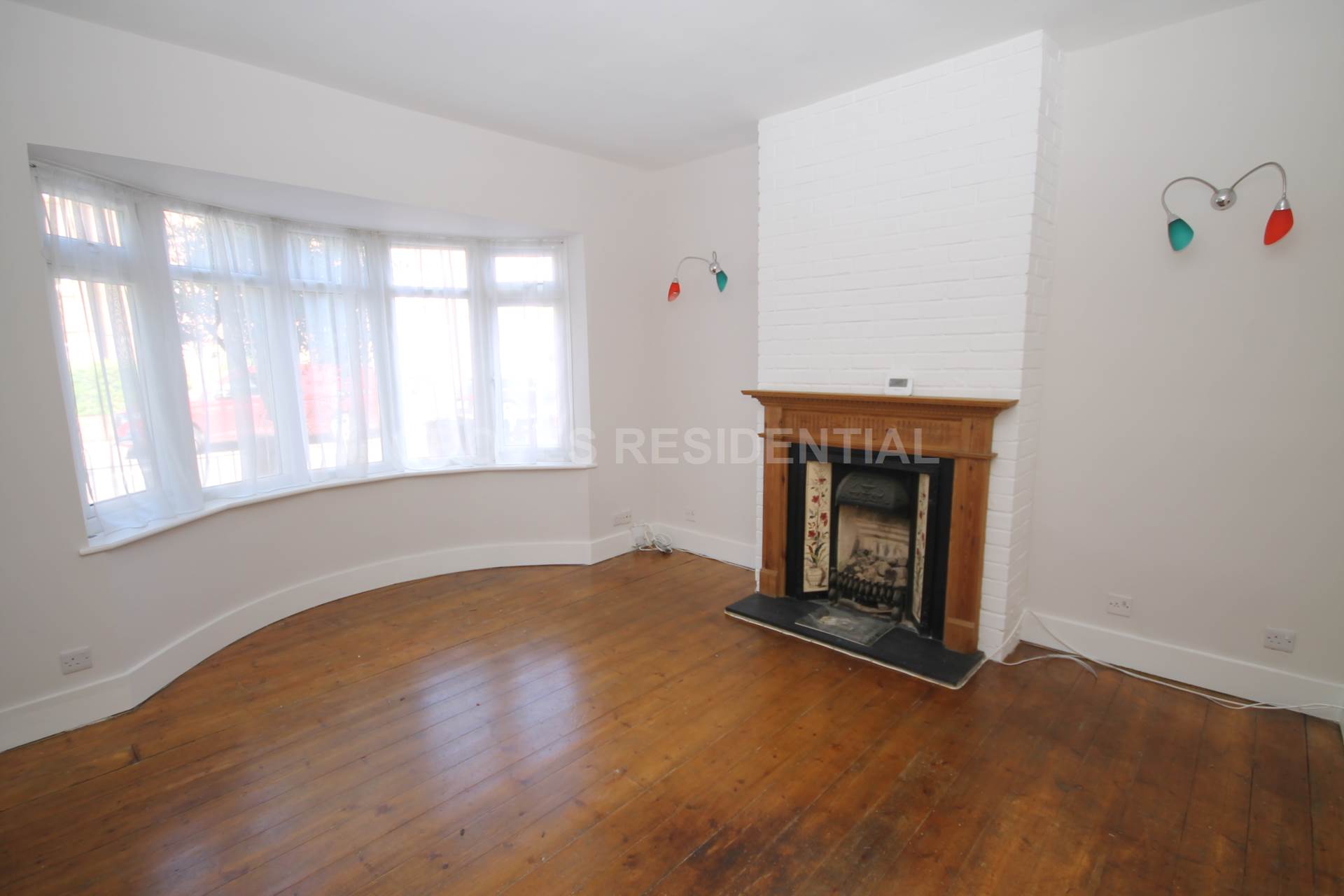 Additional Property Image 2 bedroom Semi Detached for sale in Kingston Upon Thames 2