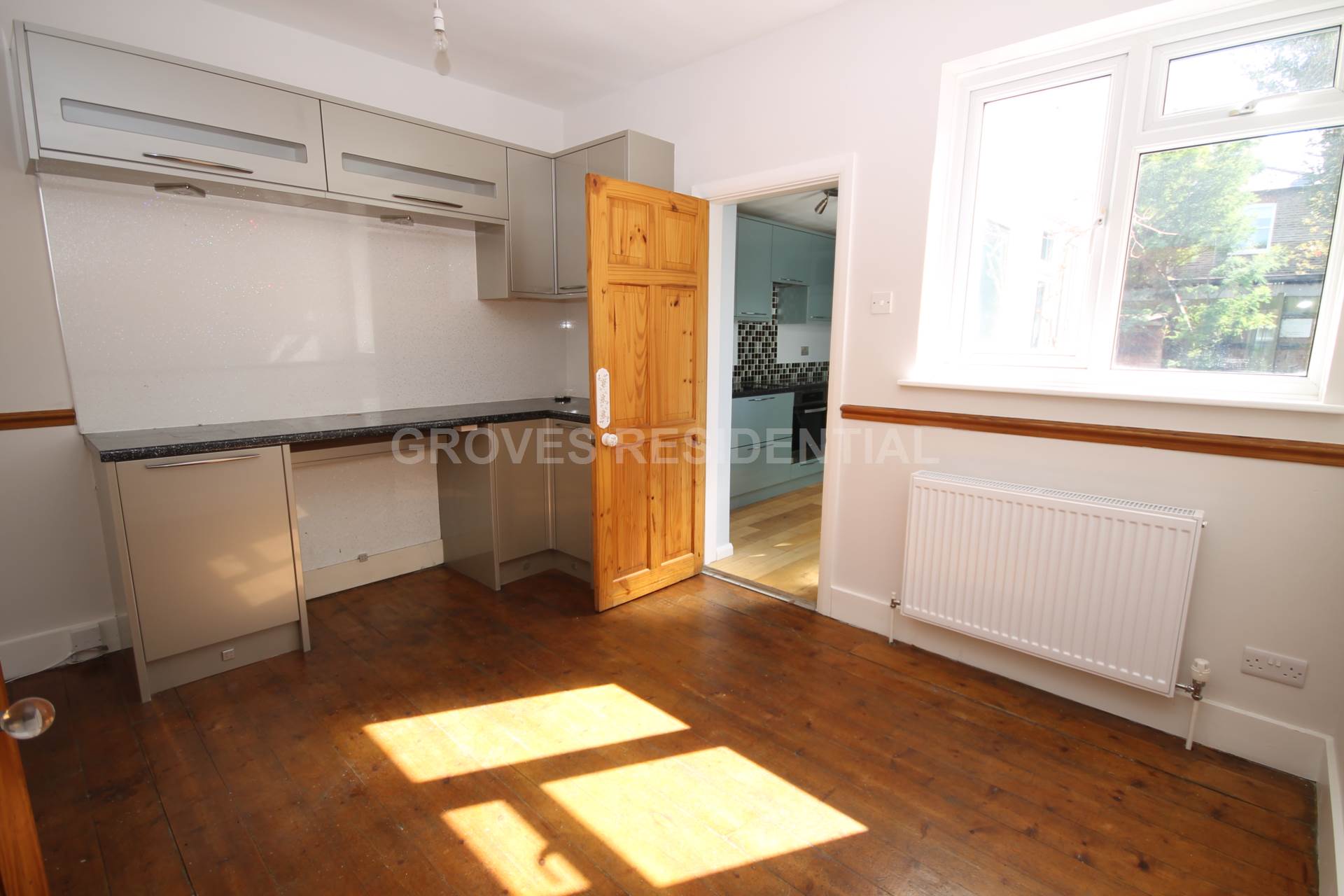 Additional Property Image 2 bedroom Semi Detached for sale in Kingston Upon Thames 4