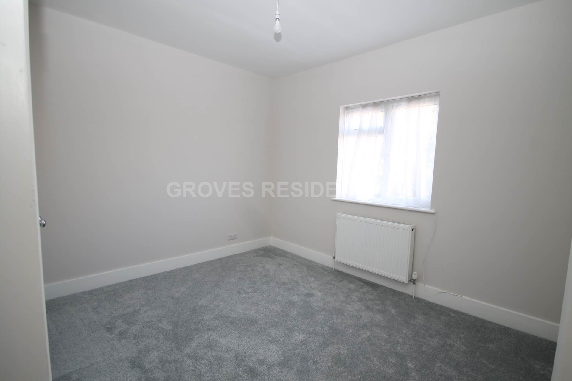 Additional Property Image 2 bedroom Semi Detached for sale in Kingston Upon Thames 8