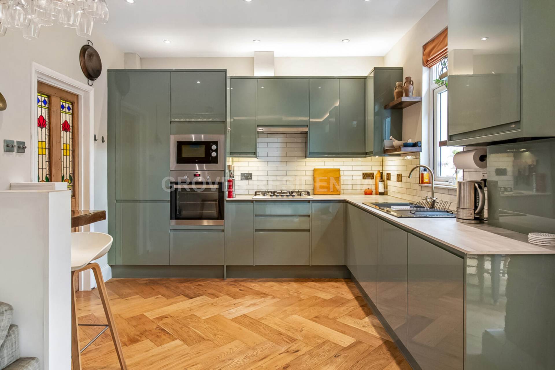 Additional Property Image 3 bedroom Flat for sale in New Malden 6