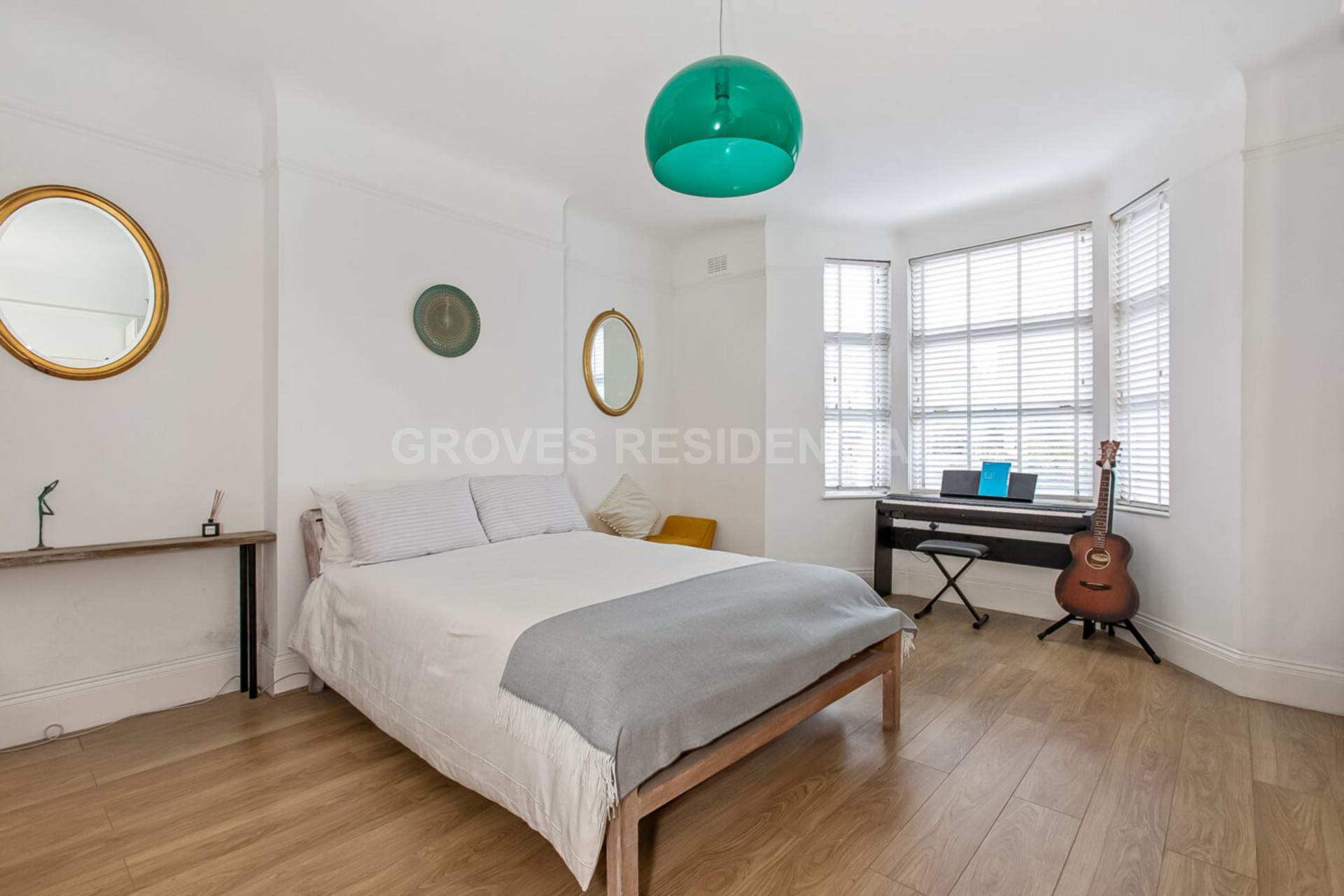 Additional Property Image 3 bedroom Flat for sale in New Malden 12