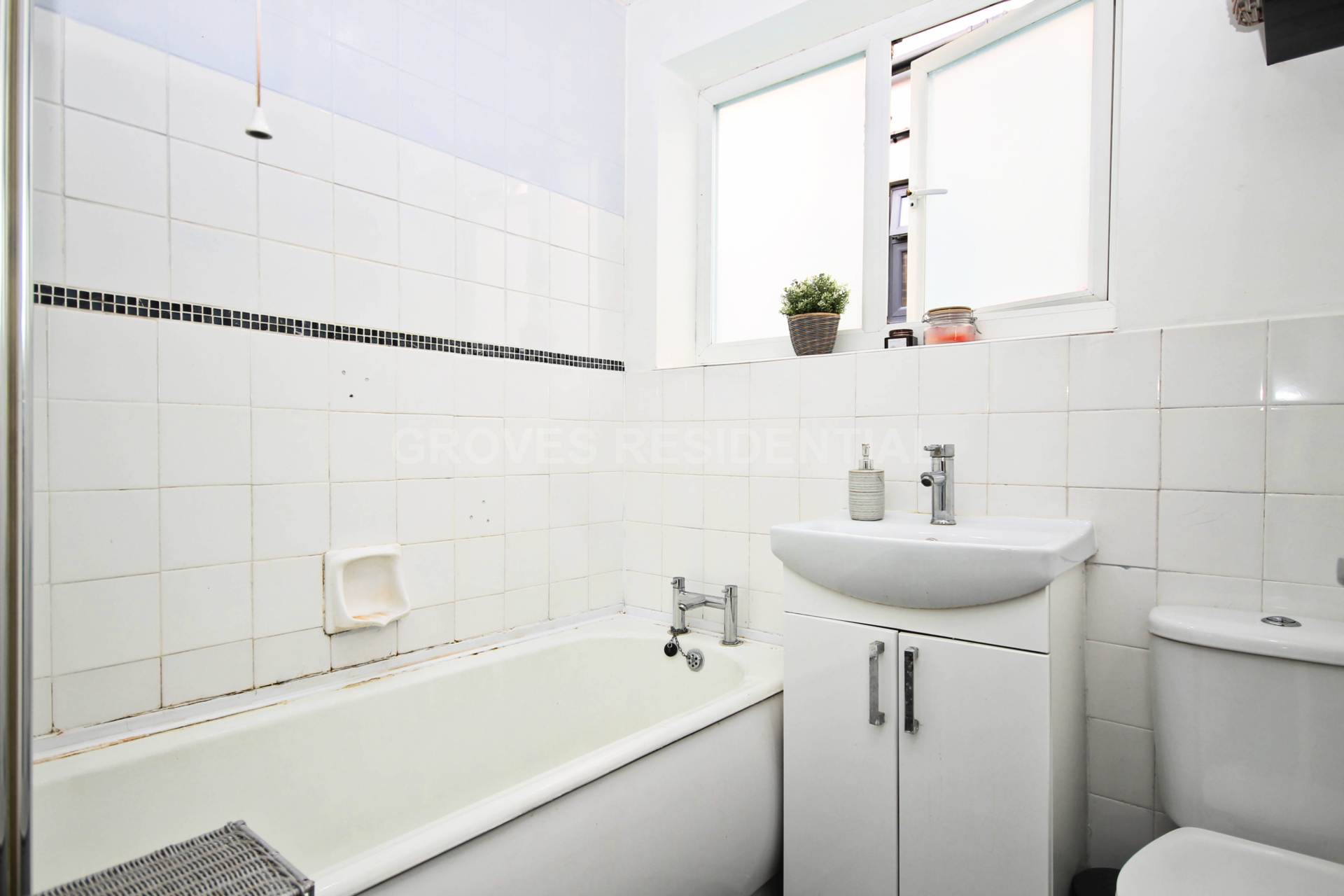 Additional Property Image 2 bedroom Maisonette to rent in New Malden 7