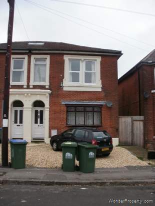 7 bedroom Semi Detached to rent in Southampton