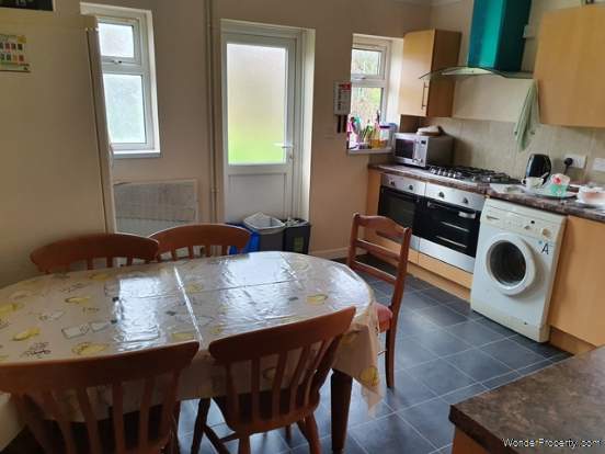 Additional Property Image 7 bedroom Semi Detached to rent in Southampton 2