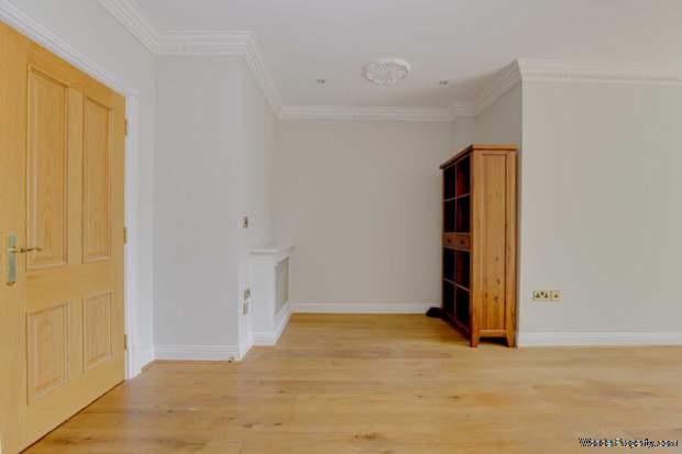 Additional Property Image 2 bedroom Apartment for sale in Reading 13