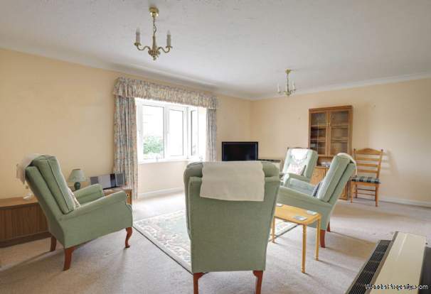 Additional Property Image 1 bedroom Apartment for sale in Reading 3