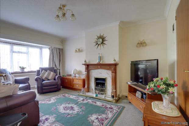 Additional Property Image 3 bedroom Semi Detached for sale in Reading 3