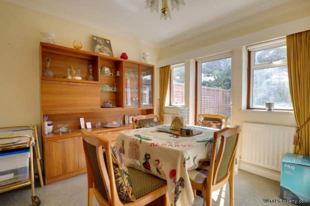Additional Property Image 3 bedroom Semi Detached for sale in Reading 4